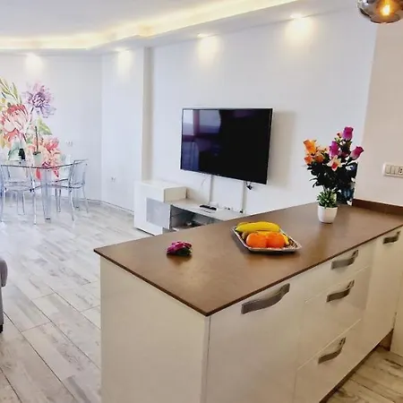 Luxury Ocean View 1 Bedroom בית נופש פלאייה דה לאס אמריקס