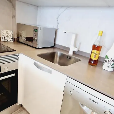 בית נופש Luxury Ocean View 1 Bedroom *